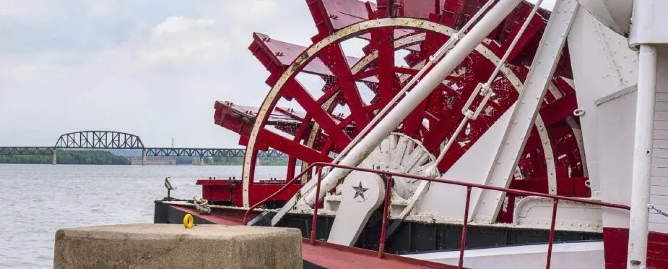 137034399 paddle wheel belle louisville scaled e1675788611802 r7fz1s0ml8jfz0k5s8gw7wof2nbew8nvtv6lcgiarg 8ec778c0f8